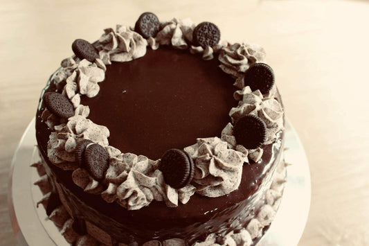 Chocolate Coated Oreo Cake