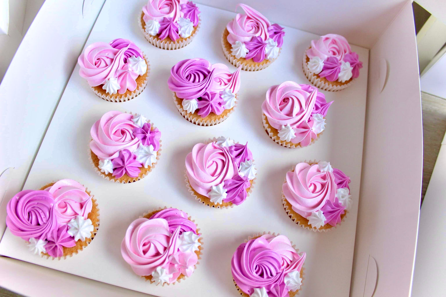 Cupcakes (Dozen)