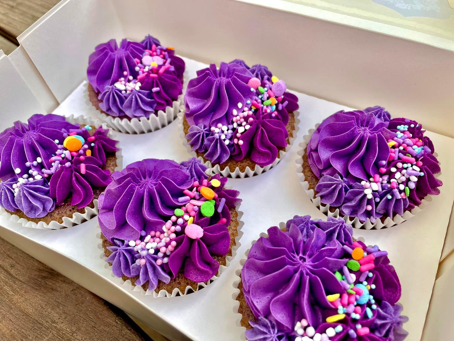 Cupcakes (Half-Dozen)